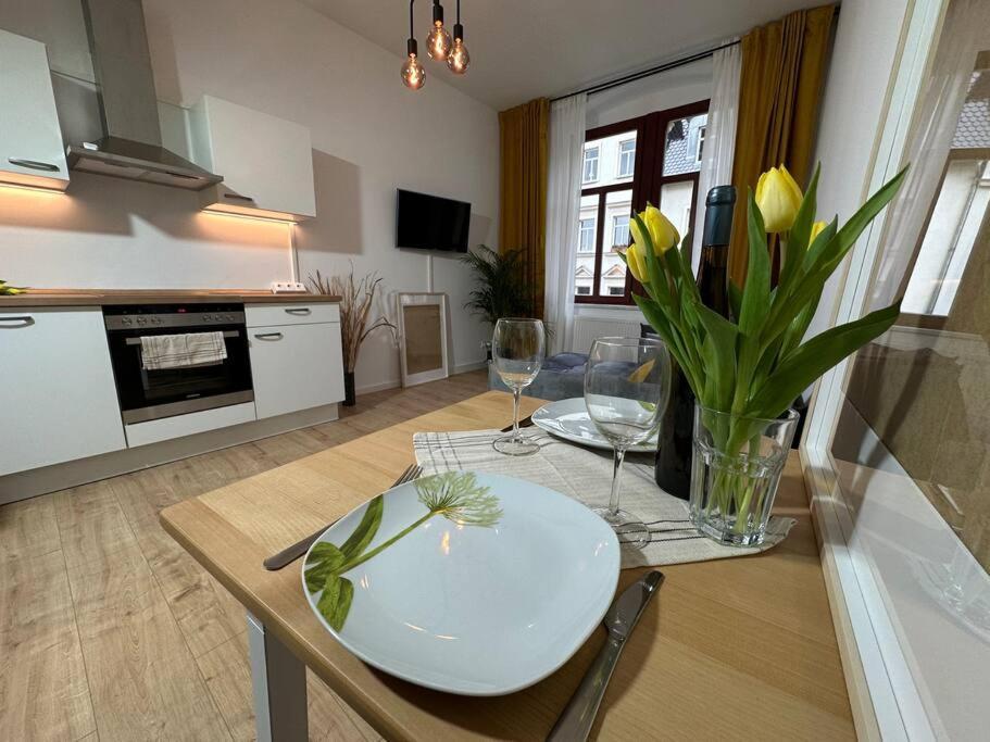 Herrliches Wohnen Mit Teichblick Apartment